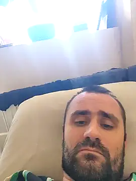 Snapshot of Govora chatting on 01/01/25, 11:27 Govora online show from 01/01/25, 11:27