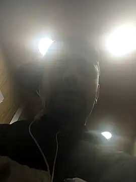 Snapshot of Govora chatting on 01/31/25, 01:23 Govora online show from 01/31/25, 01:23