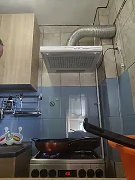 Snapshot of Govora chatting on 03/02/25, 11:07 Govora online show from 03/02/25, 11:07