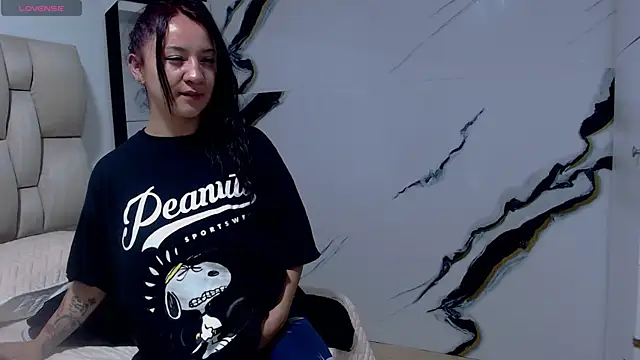 nicol furyy online show from 06/16/26, 11:35
