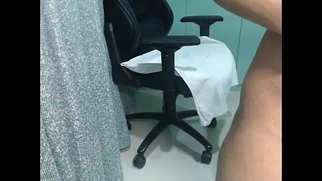 CuteRhea69 online show from 10/12/25, 12:26