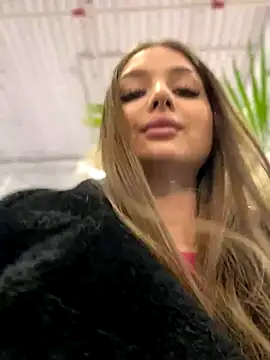 KrisMagnoly online show from 12/07/24, 04:14