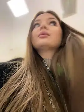 KrisMagnoly online show from 12/26/24, 04:36