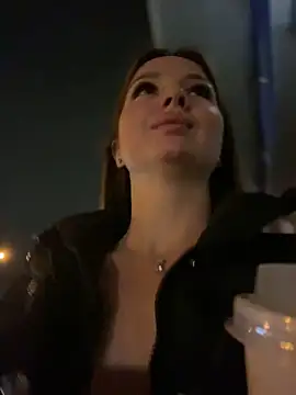 KrisMagnoly online show from 10/09/25, 04:38