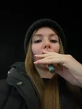 KrisMagnoly online show from 10/19/25, 05:35