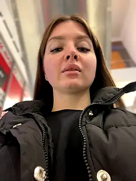 KrisMagnoly online show from 10/29/25, 02:30