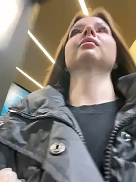 KrisMagnoly online show from 11/16/25, 04:23