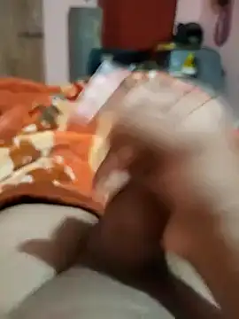 Snapshot of Roxy_Hard chatting on 12/29/24, 09:20 Roxy Hard online show from 12/29/24, 09:20