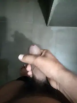 Snapshot of Roxy_Hard chatting on 09/22/25, 11:40 Roxy Hard online show from 09/22/25, 11:40