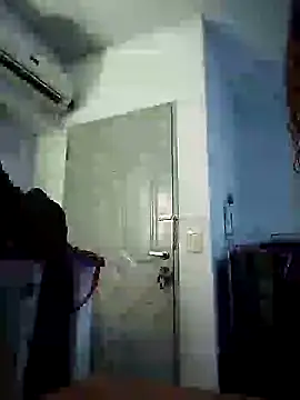Snapshot of Kleopatracolo chatting on 12/30/24, 01:37 Kleopatracolo online show from 12/30/24, 01:37