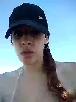 Snapshot of Kleopatracolo chatting on 02/02/25, 07:46 Kleopatracolo online show from 02/02/25, 07:46