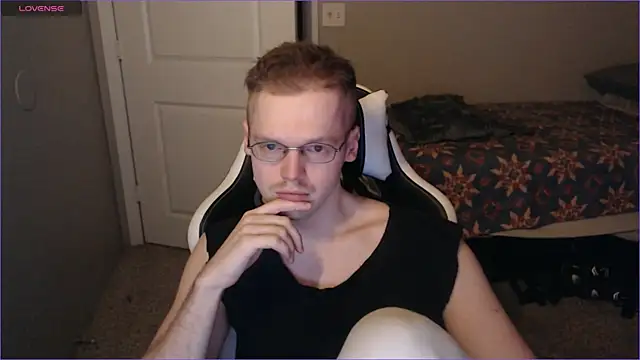 doloresman online show from 03/05/25, 10:22