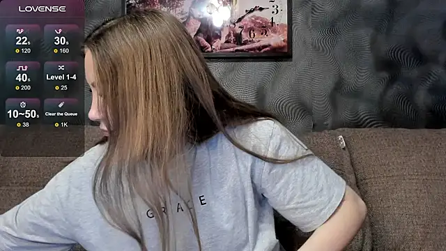 CassieMils online show from 02/12/26, 06:19