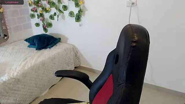 tania sweet   online show from 03/14/25, 03:47