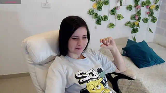 tania sweet   online show from 10/12/25, 03:00