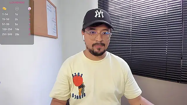 DaviidEvans  online show from 12/06/24, 05:33