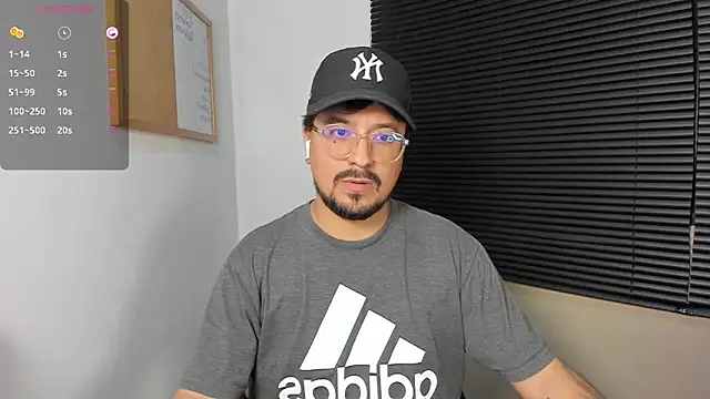 DaviidEvans  online show from 12/10/24, 06:33