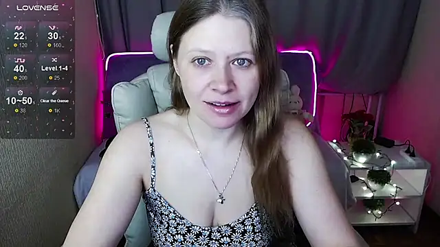 alekasamui online show from 02/13/25, 10:11