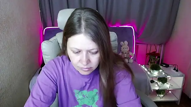 alekasamui online show from 02/21/25, 01:33