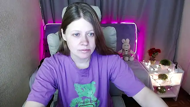 alekasamui online show from 03/17/25, 01:35