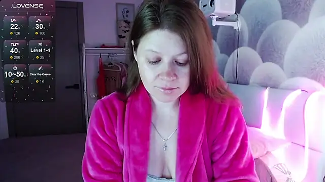 alekasamui online show from 11/04/25, 11:04