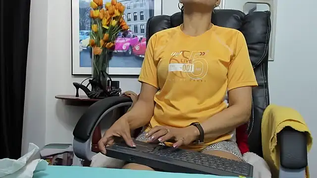 Aries Mature online show from 10/05/25, 04:05