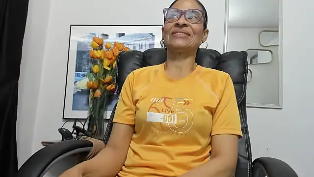 Aries Mature online show from 10/19/25, 03:01