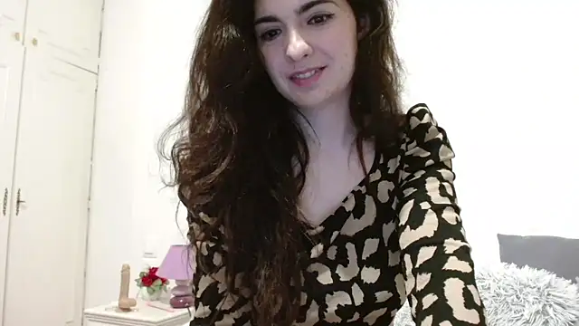 Snapshot of desirmiss1 chatting on 06/06/26, 07:02 desirmiss1 online show from 06/06/26, 07:02