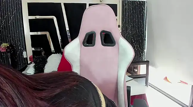 dirtylola39 online show from 03/10/25, 08:23