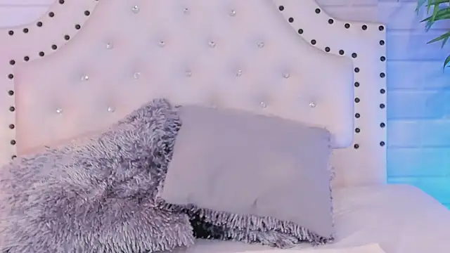 Snapshot of Tayra_Siny chatting on 01/29/25, 04:52 Tayra Siny online show from 01/29/25, 04:52