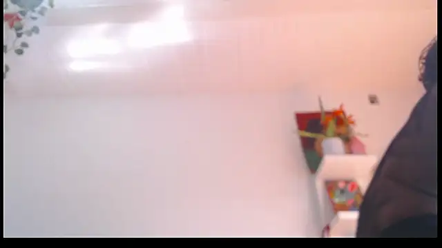 LAICK 01 online show from 10/18/25, 07:14