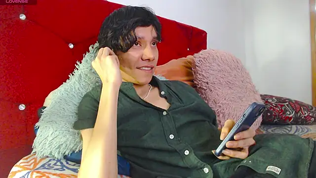 LAICK 01 online show from 04/20/26, 06:38