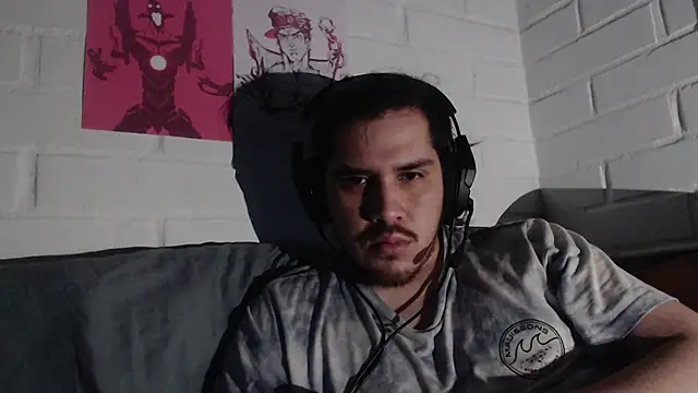 hung weeb online show from 09/29/25, 02:38