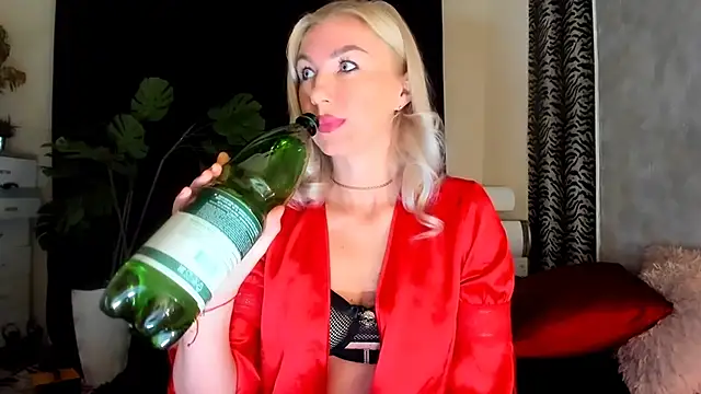  SABOTAGE  online show from 09/21/25, 01:07