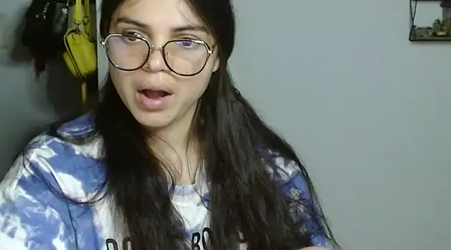 Nikkykora15 online show from 01/12/25, 01:21