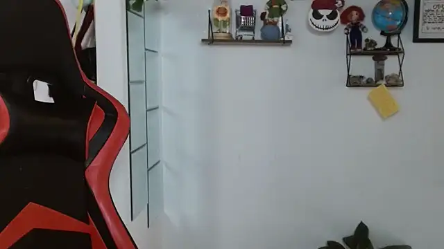 Nikkykora15 online show from 02/22/25, 08:09