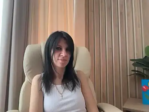 InjaAtHome online show from 04/11/26, 07:56