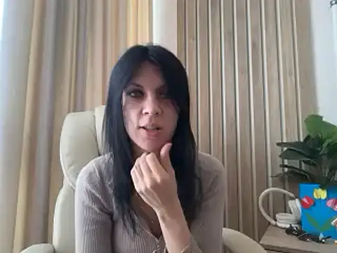 Snapshot of InjaAtHome chatting on 06/05/26, 07:36 InjaAtHome online show from 06/05/26, 07:36