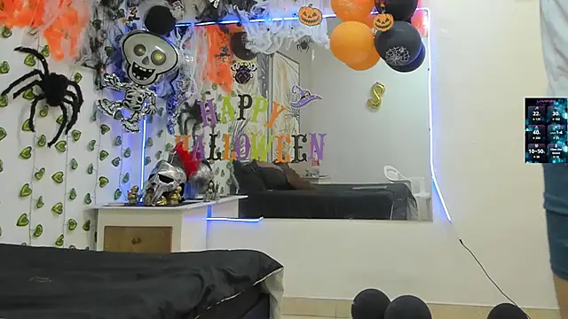 ChoreyTaiylor online show from 10/23/25, 02:49