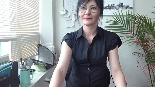 City Kat online show from 04/15/26, 04:36