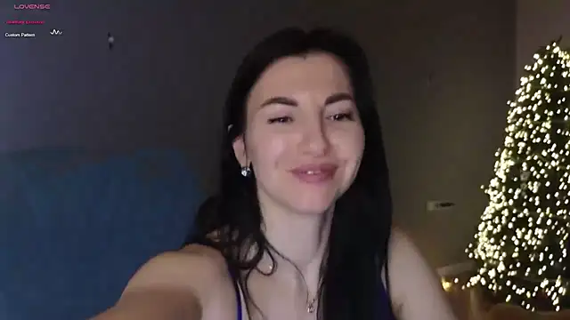 Snapshot of Mary_love16 chatting on 12/21/24, 04:25 Mary love16 online show from 12/21/24, 04:25