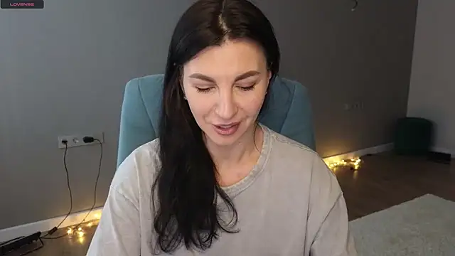 Snapshot of Mary_love16 chatting on 02/25/25, 11:08 Mary love16 online show from 02/25/25, 11:08