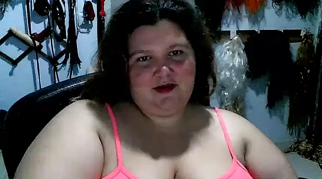 squirt322bbw online show from 02/18/25, 11:19