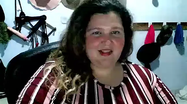squirt322bbw online show from 03/22/25, 01:54
