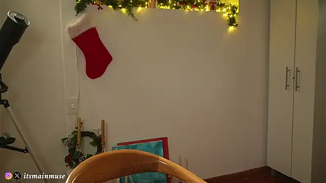 raphttalia  online show from 12/22/25, 10:18