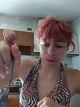 Snapshot of Annarella_Pika chatting on 07/02/26, 12:11 Annarella Pika online show from 07/02/26, 12:11
