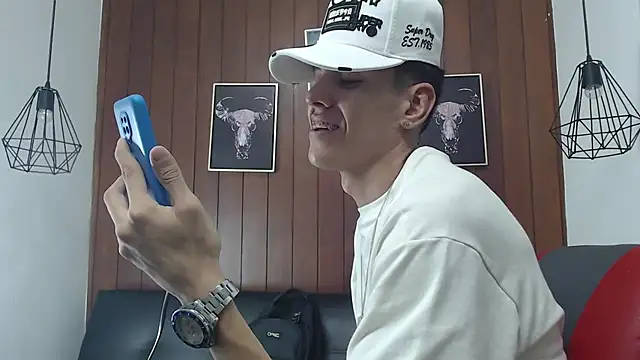 GaboReyes online show from 03/03/25, 04:36