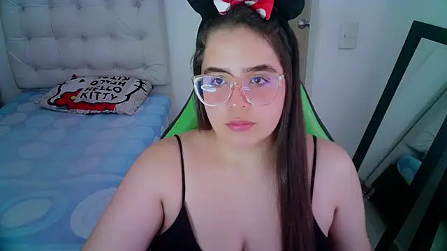  alicia z online show from 12/17/24, 06:09