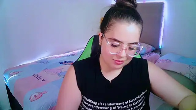  alicia z online show from 02/03/25, 06:28