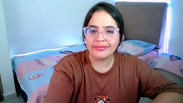  alicia z online show from 02/11/25, 09:35